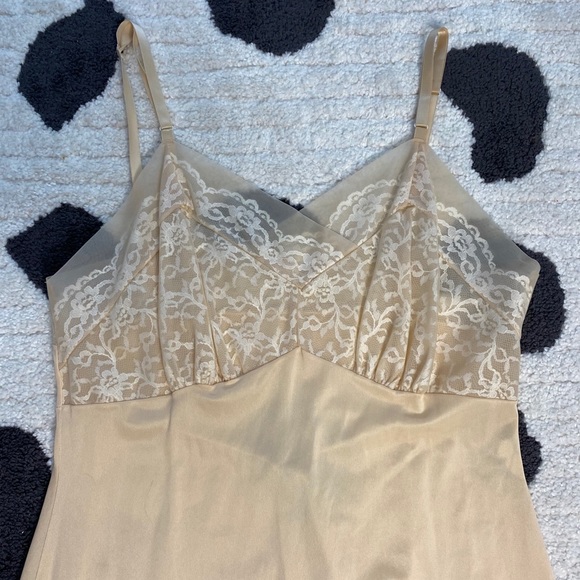 Pinup 50s vintage nightgown slip lace cream pinup - Picture 2 of 5